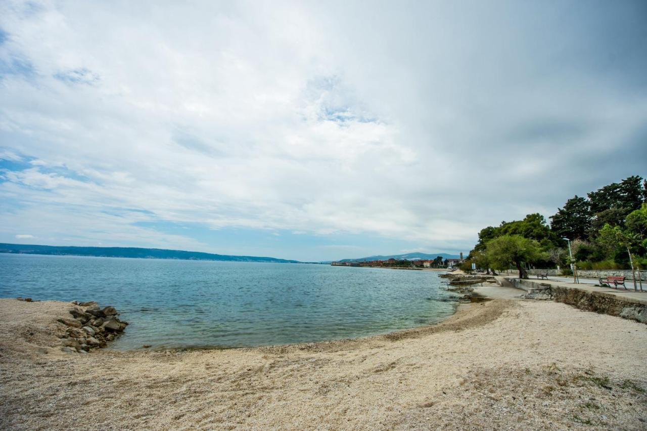 Apartments Adria Kastela Exterior photo